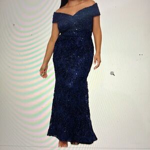 Xscape navy beaded full length gown 16w like new worn once